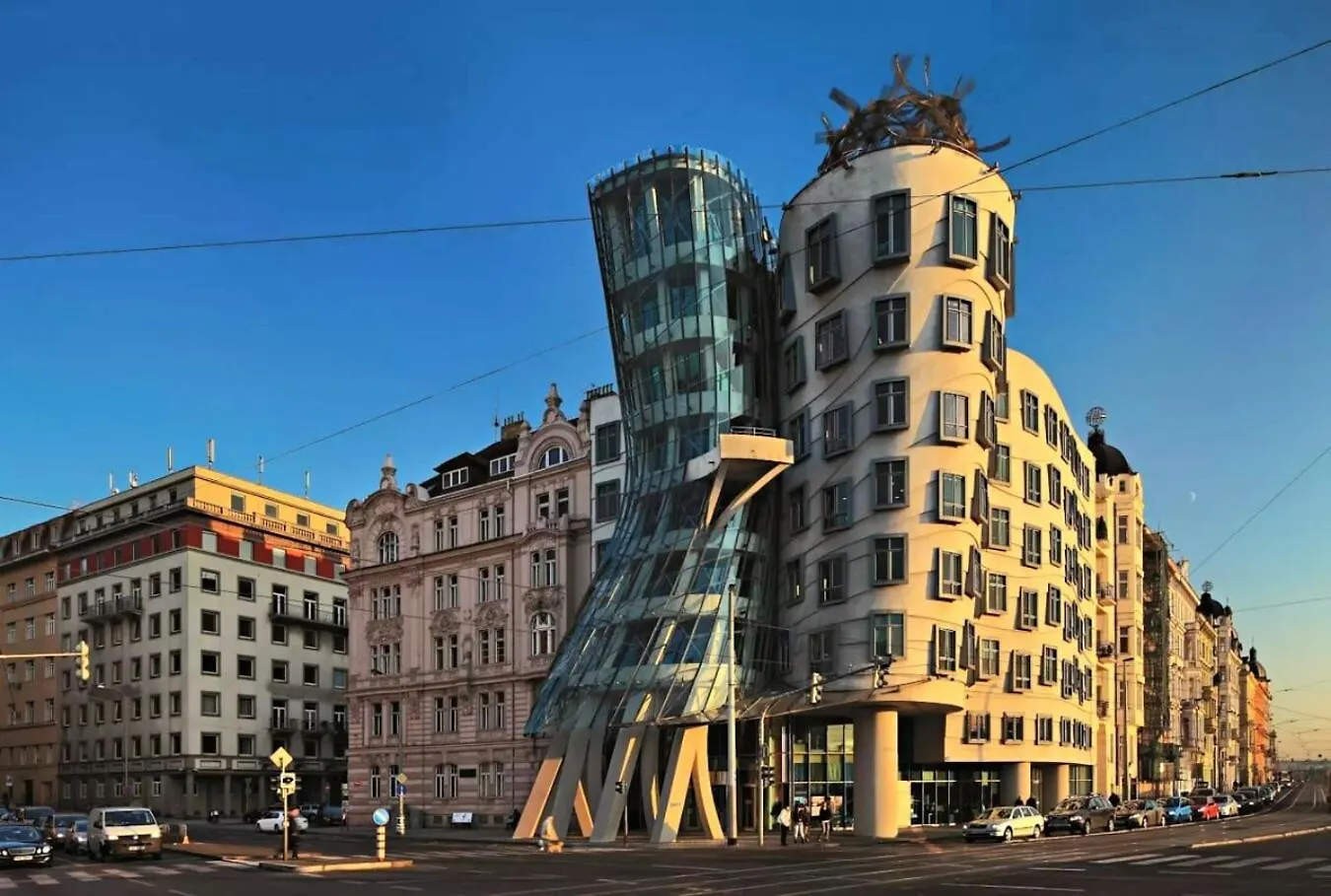 Spacious Apartments Near The River Prague Czech Republic